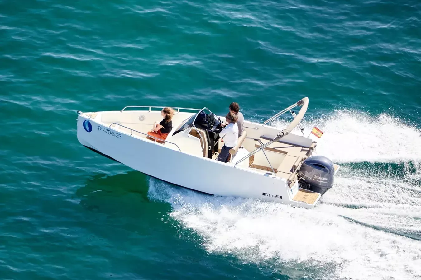 Nuva Yachts M6 | Sumba