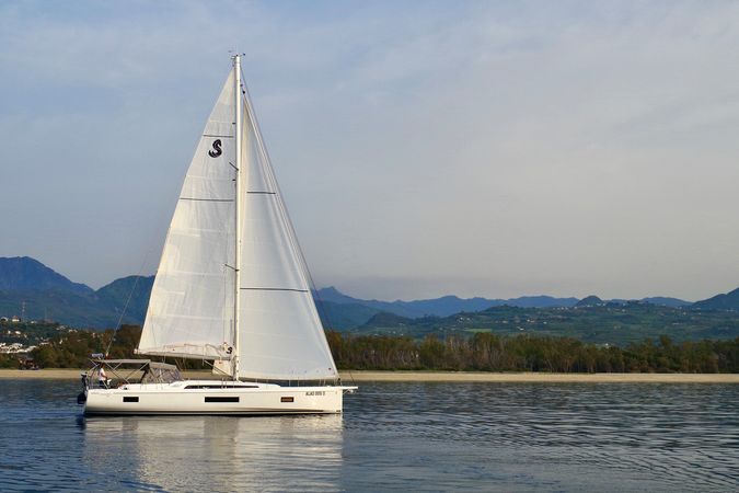 Beneteau Oceanis 51.1 | Selinde