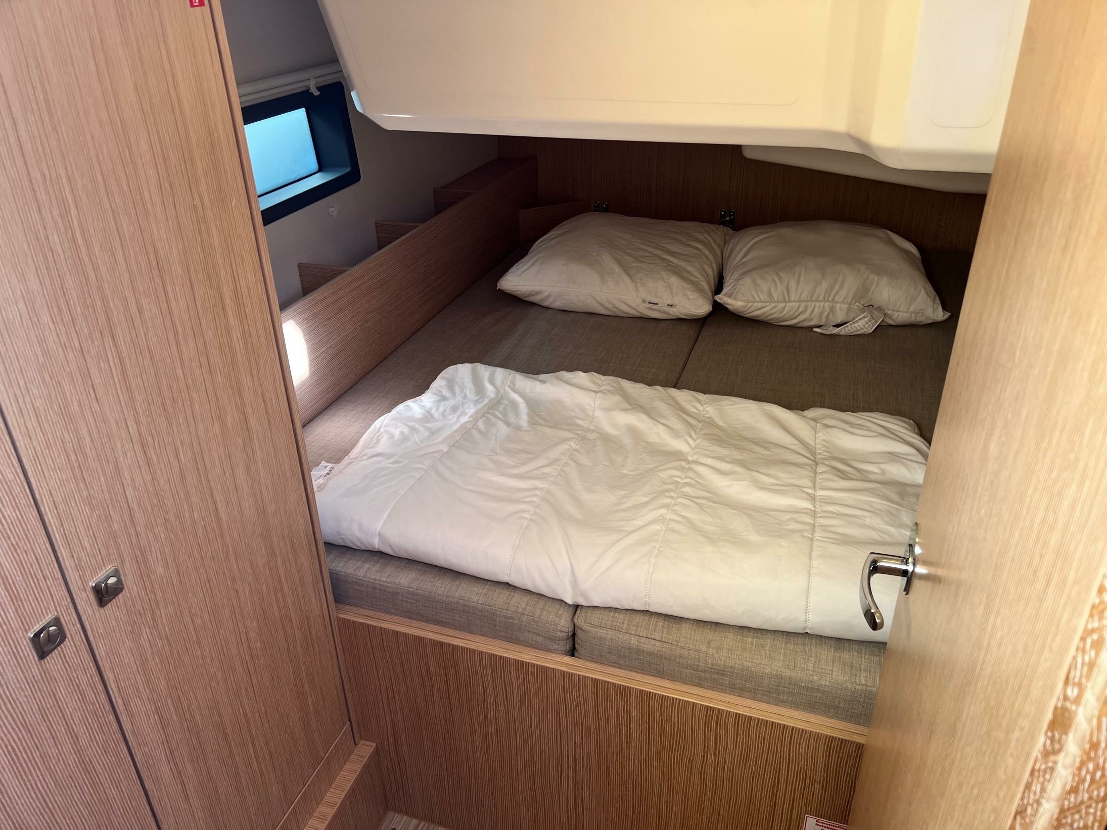 Bavaria C38 | Clalileo