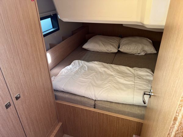 Bavaria C38 | Clalileo