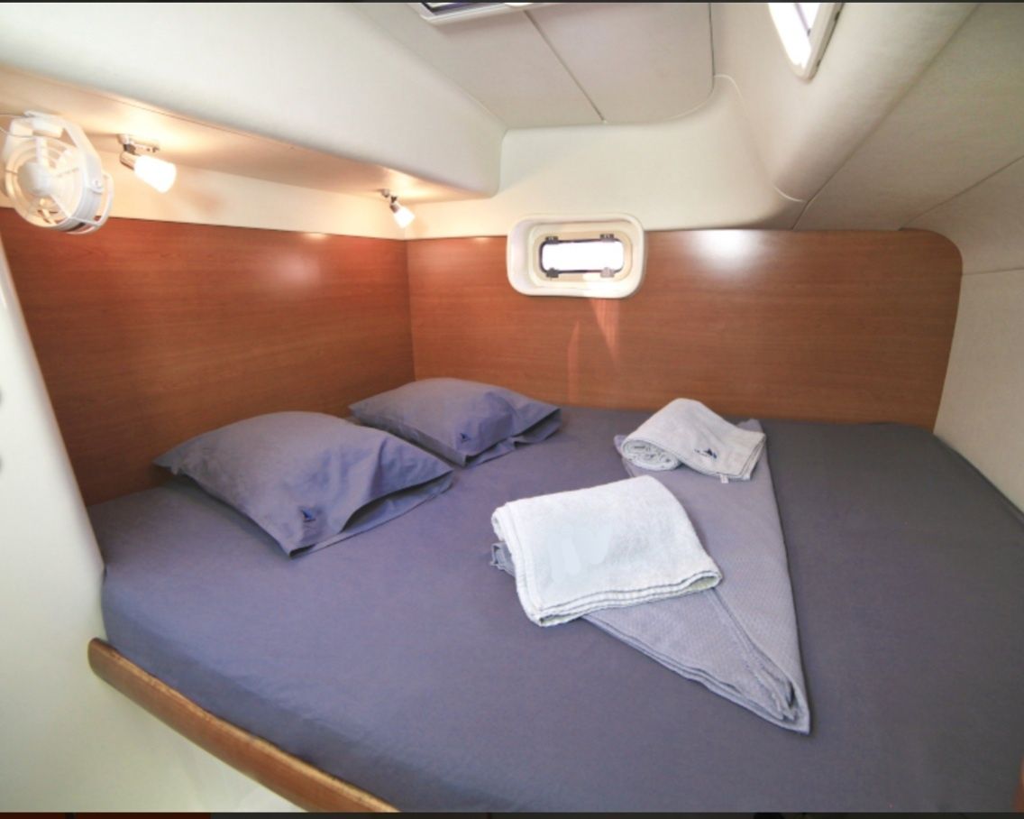 Leopard 43 | Capella