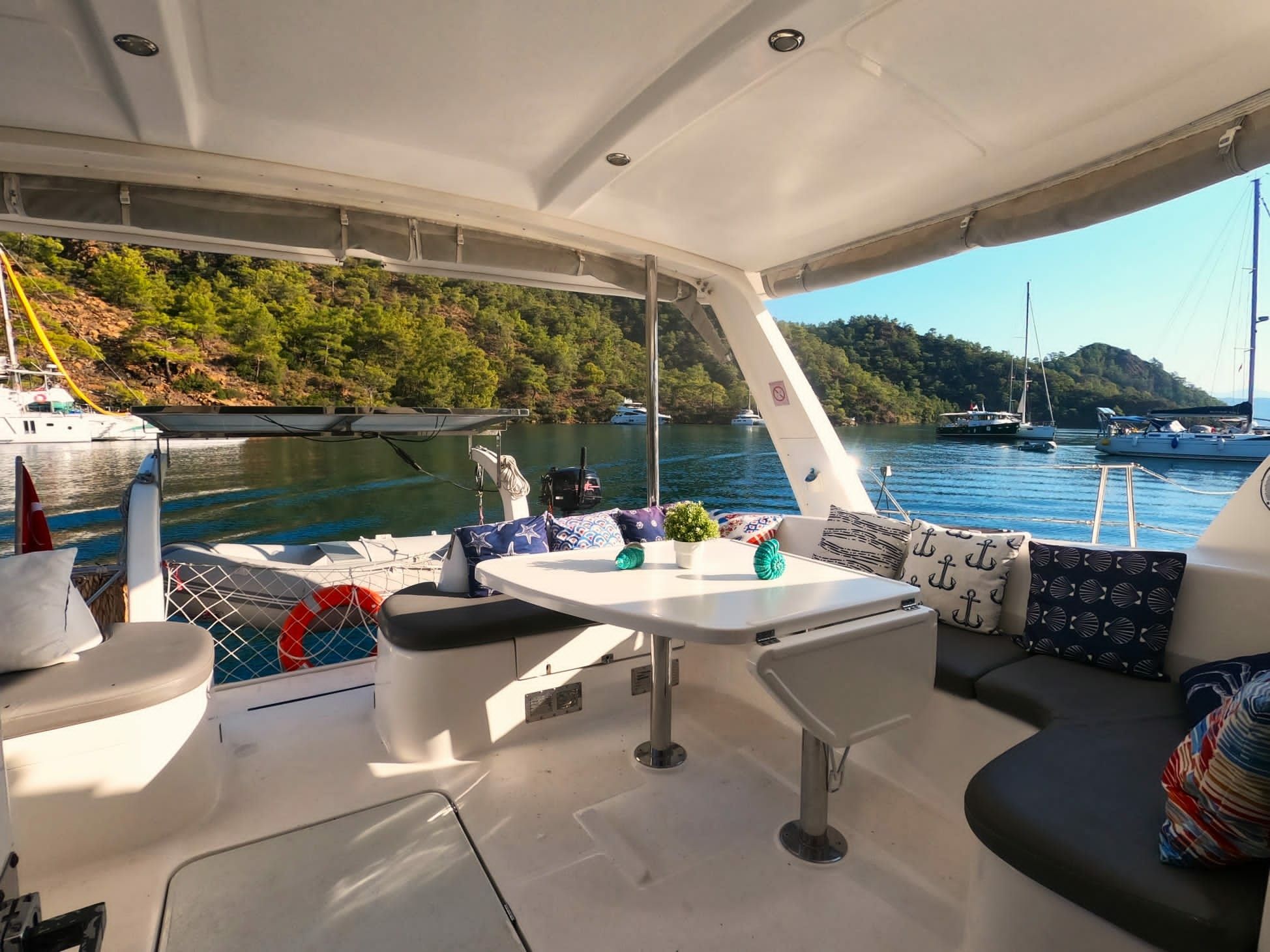 Leopard 43 | Capella