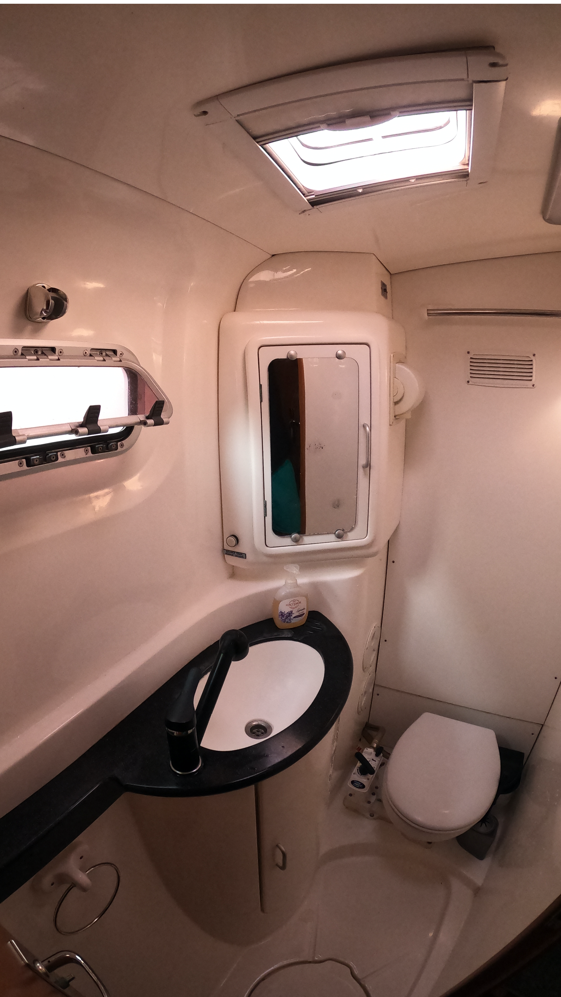 Leopard 43 | Capella