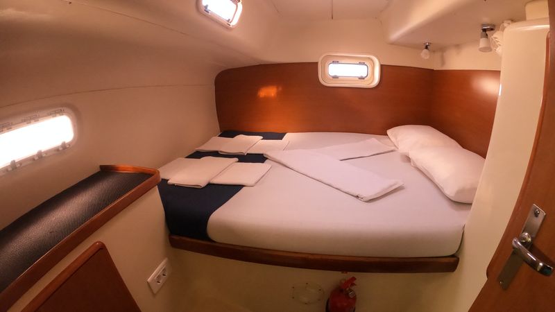 Leopard 43 | Capella