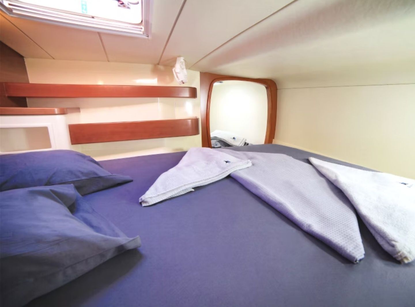 Leopard 43 | Capella