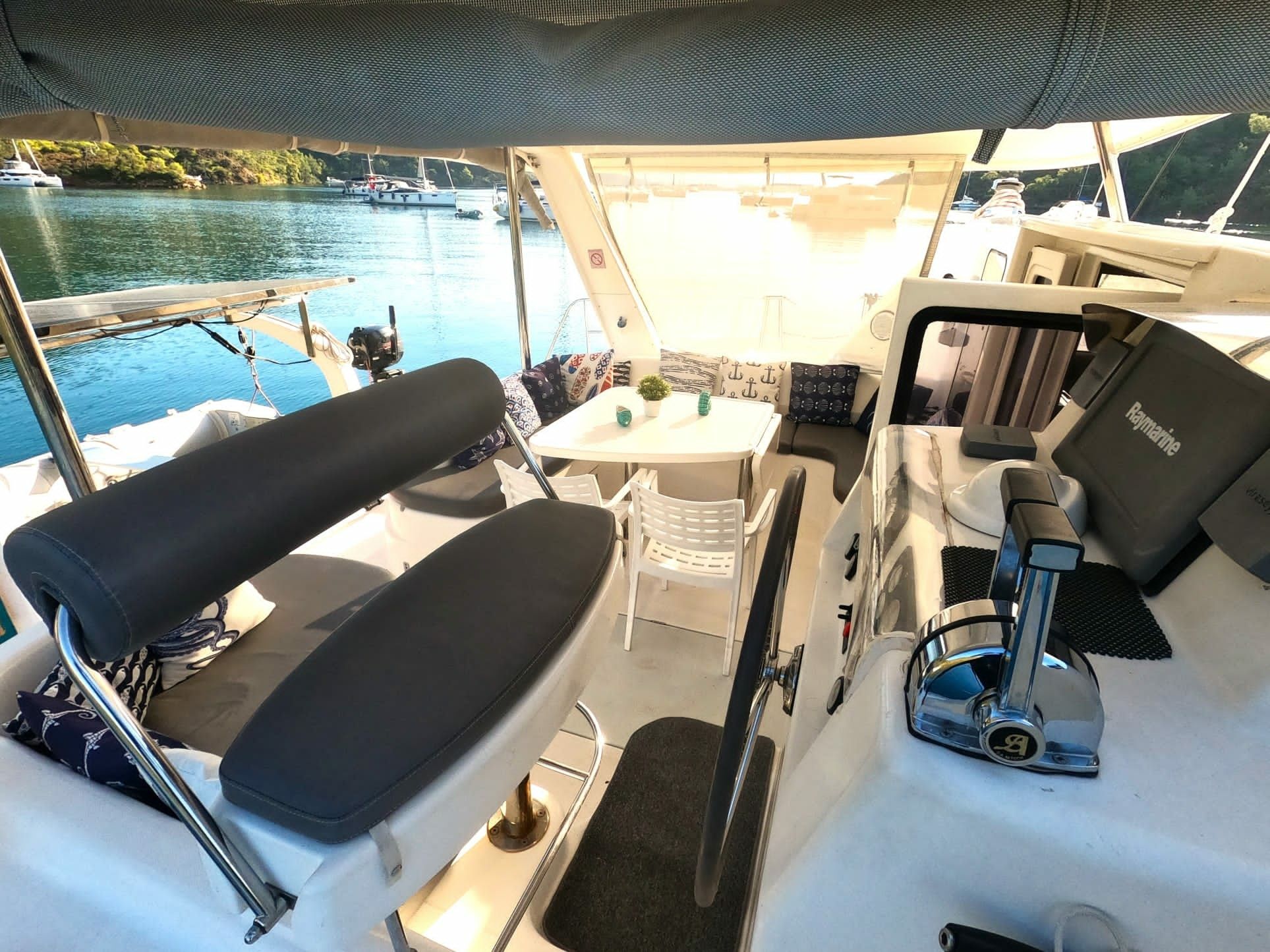 Leopard 43 | Capella