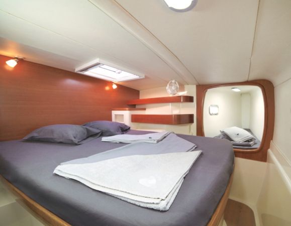 Leopard 43 | Capella