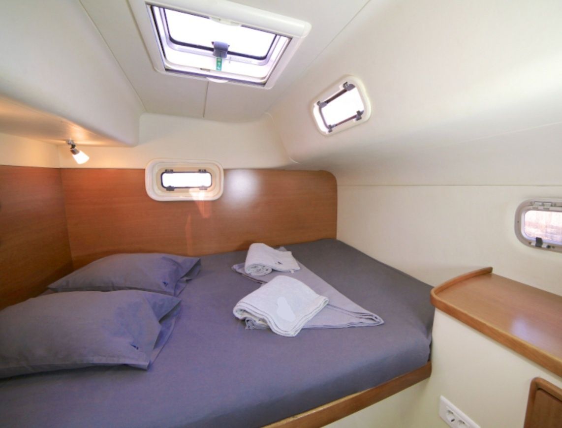 Leopard 43 | Capella