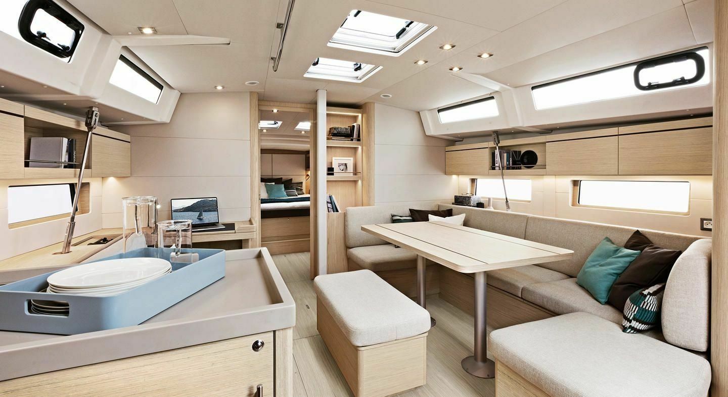 Beneteau Oceanis 46.1 | Moorings 23