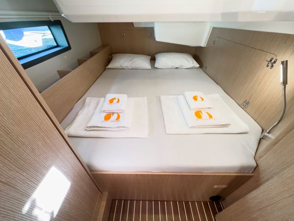 Bavaria C38 | Coconut