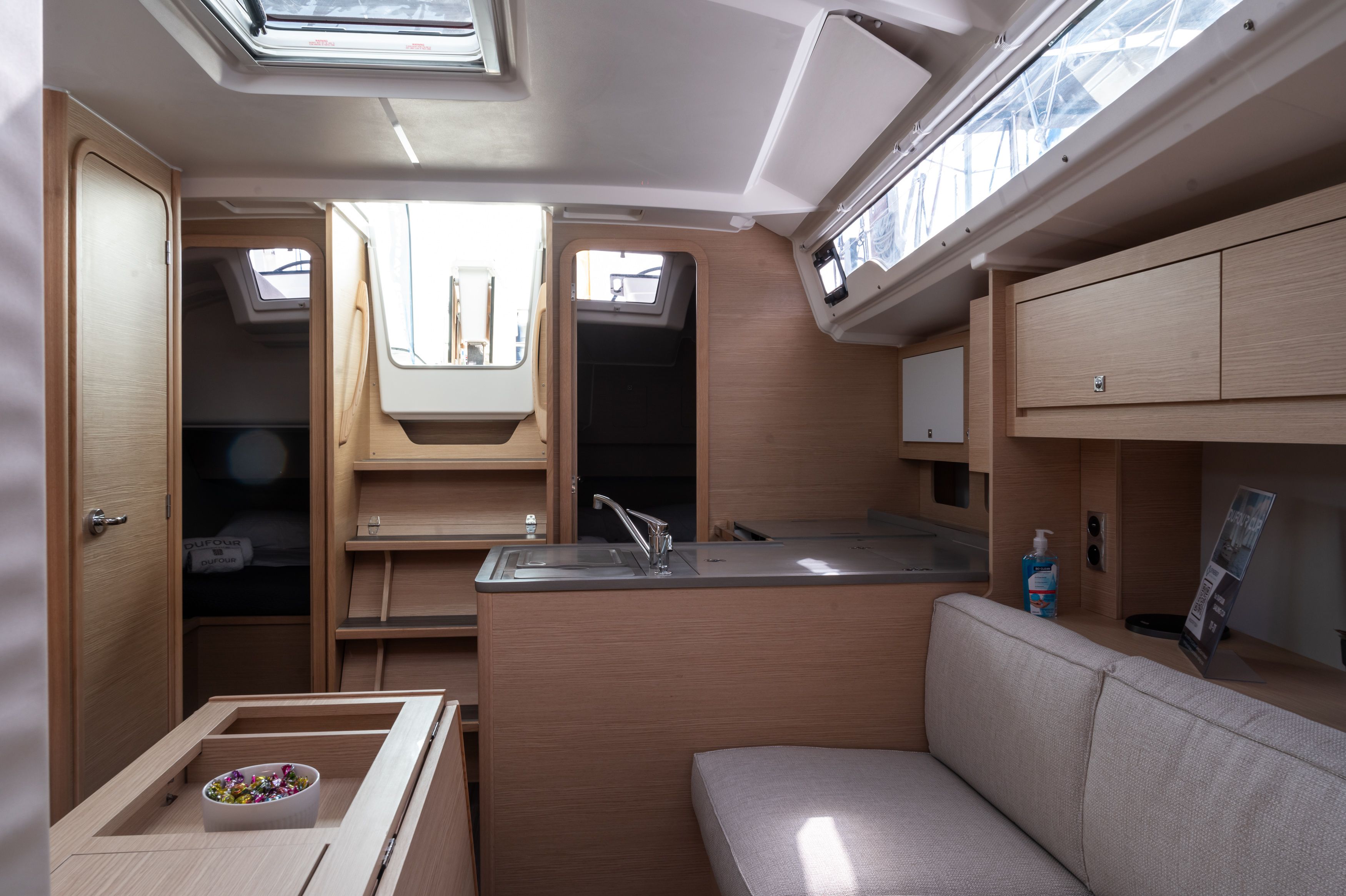Dufour 37 | Alma
