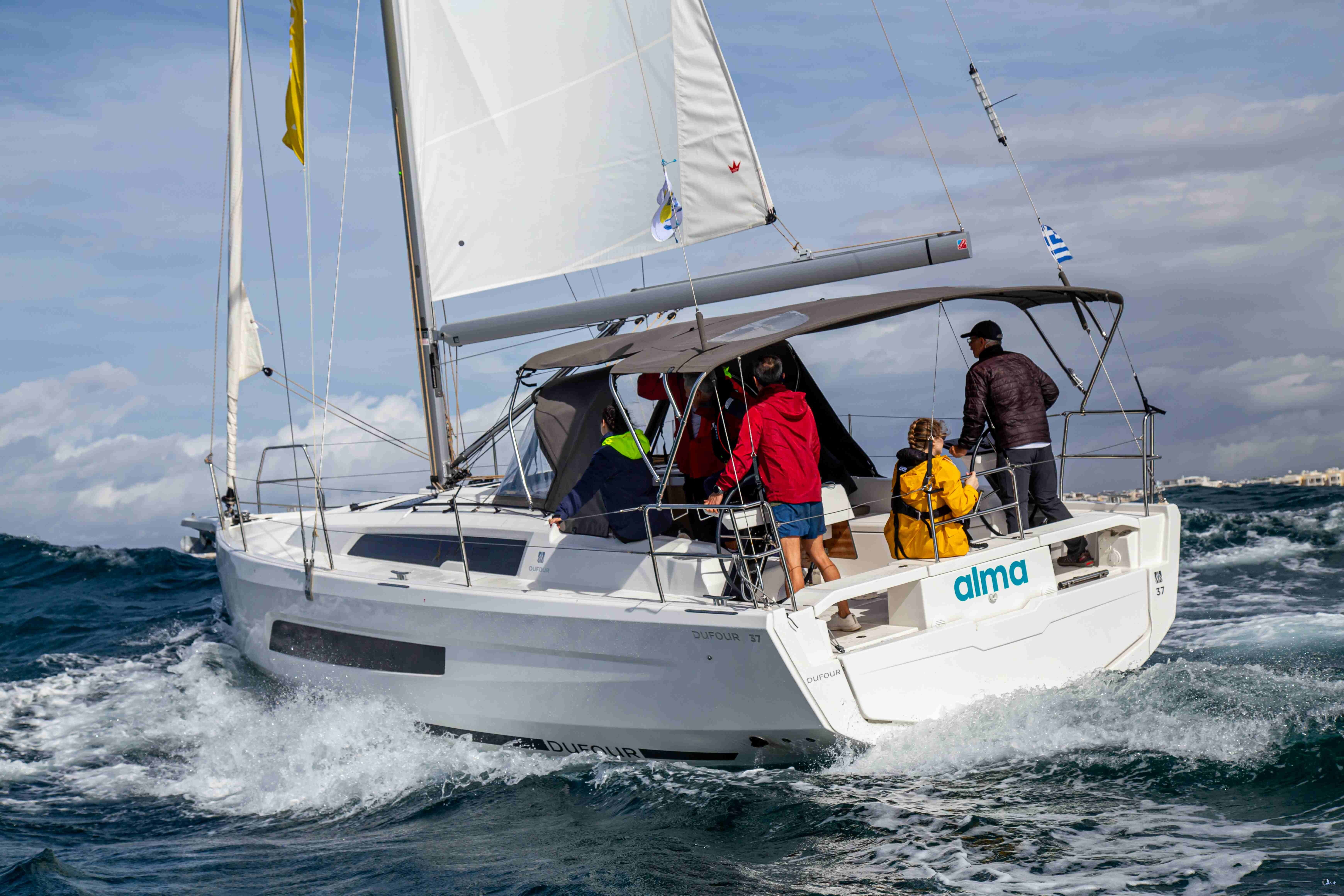 Dufour 37 | Alma