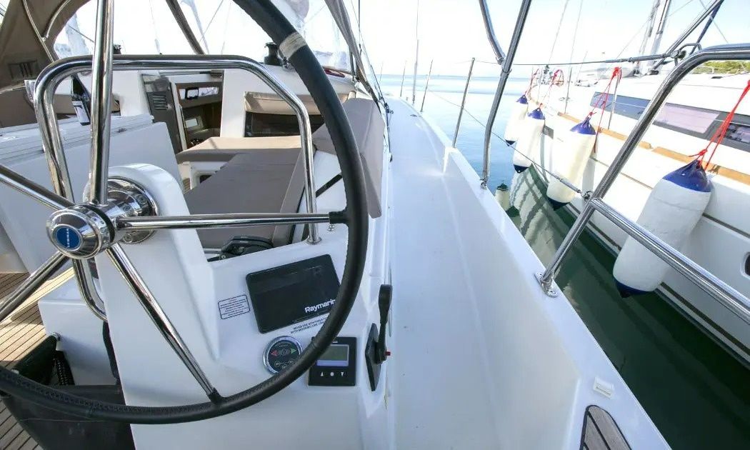 Jeanneau Sun Odyssey 440 | Blue Aura