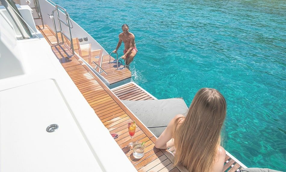 Fountaine Pajot Power 67 | D2