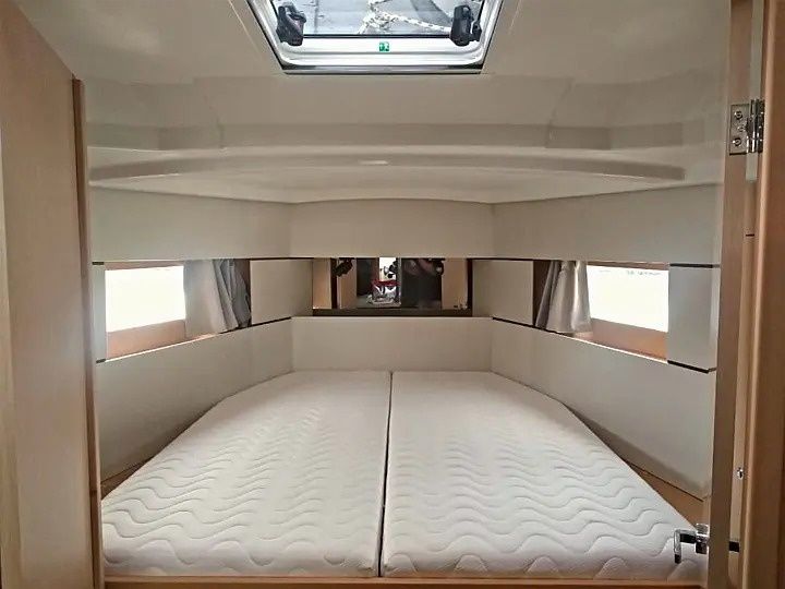 Beneteau Oceanis 38.1 | Lampo
