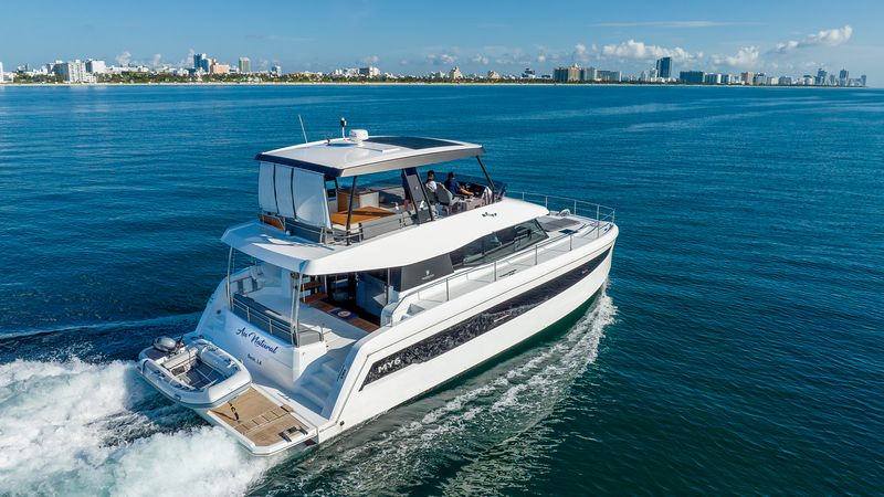 Fountaine Pajot MY 44 | Au Natural
