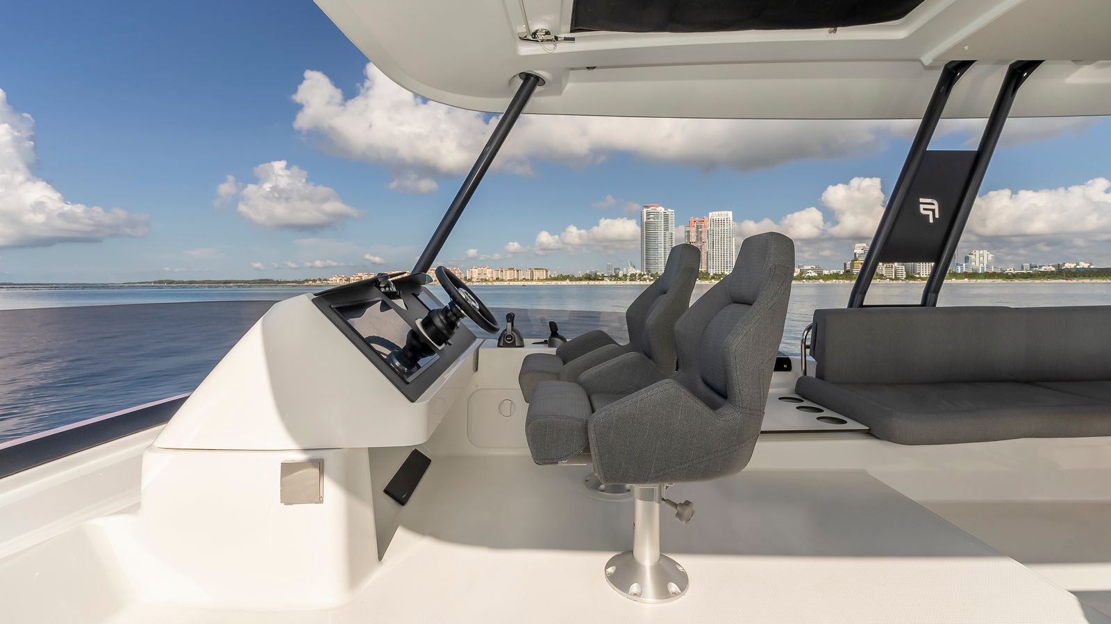 Fountaine Pajot MY 44 | Au Natural