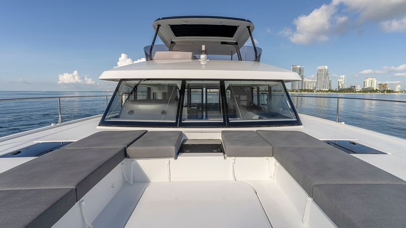 Fountaine Pajot MY 44 | Au Natural