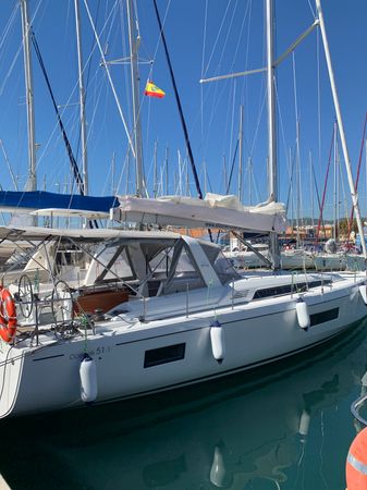 Beneteau Oceanis 51.1 | Monica