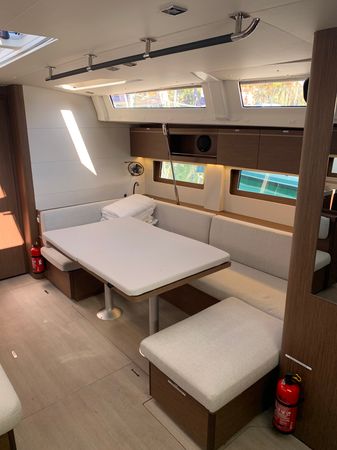 Beneteau Oceanis 51.1 | Monica