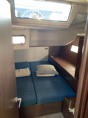 Beneteau Oceanis 51.1 | Monica