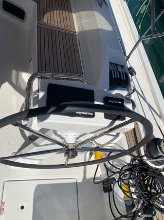 Beneteau Oceanis 51.1 | Monica