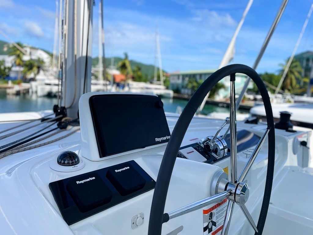 Lagoon 46 | Escape Artist