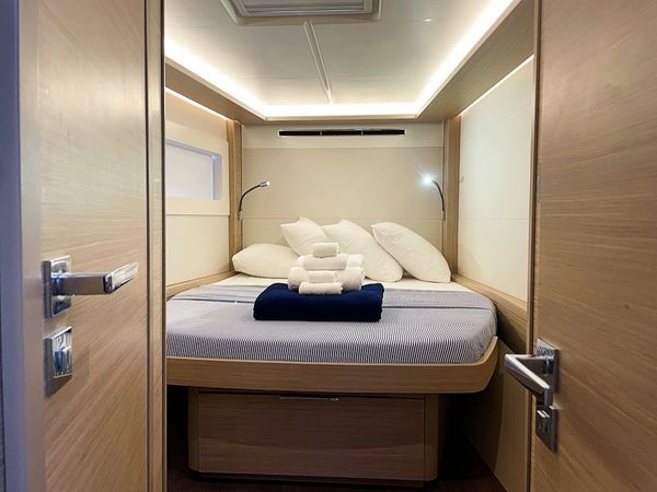 Lagoon 46 | Escape Artist