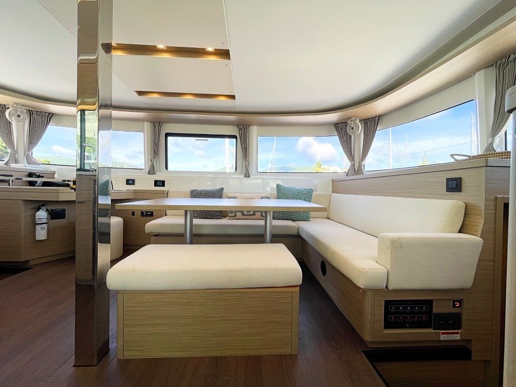 Lagoon 46 | Escape Artist