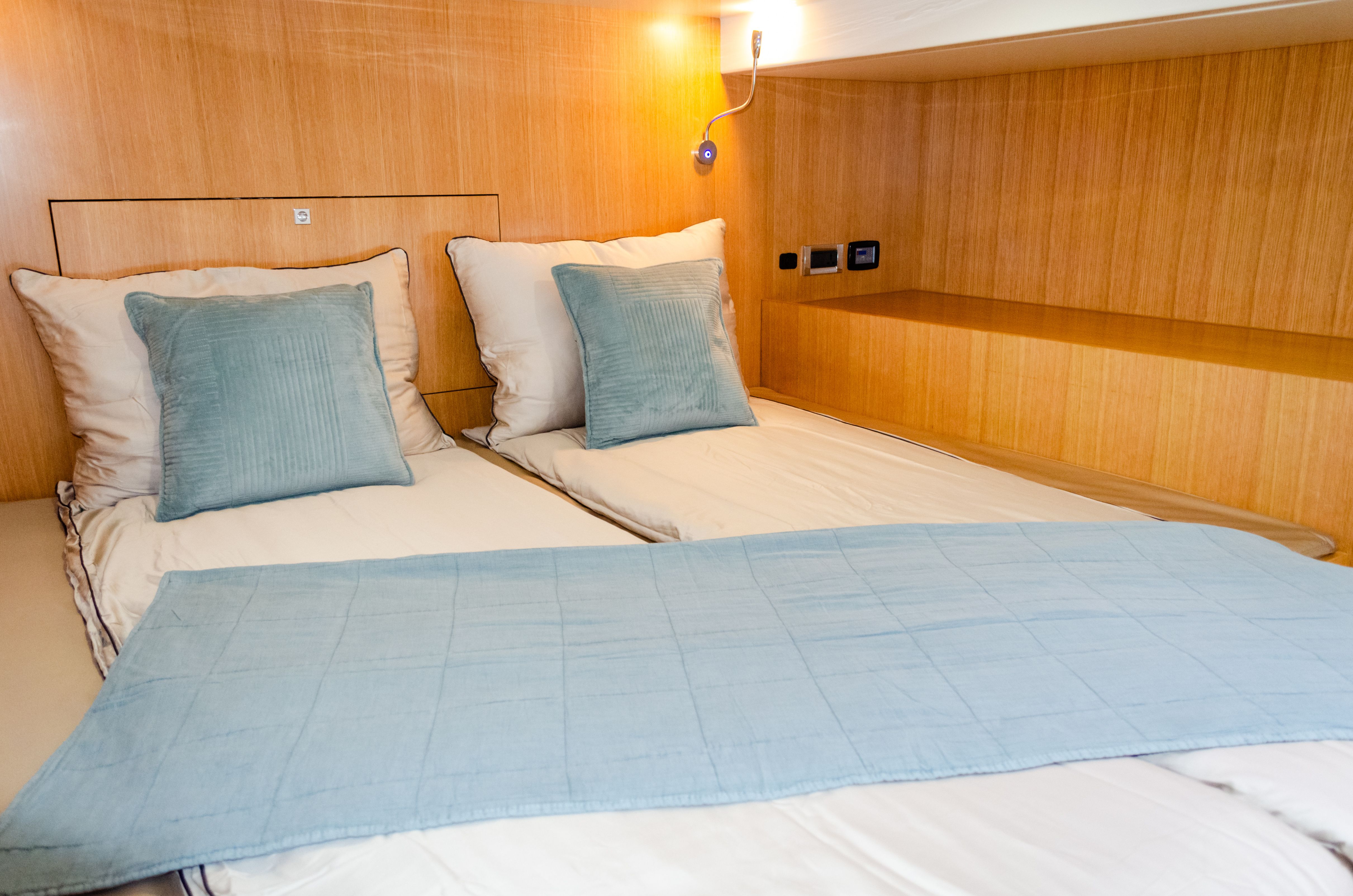 Mazarin 55 | October