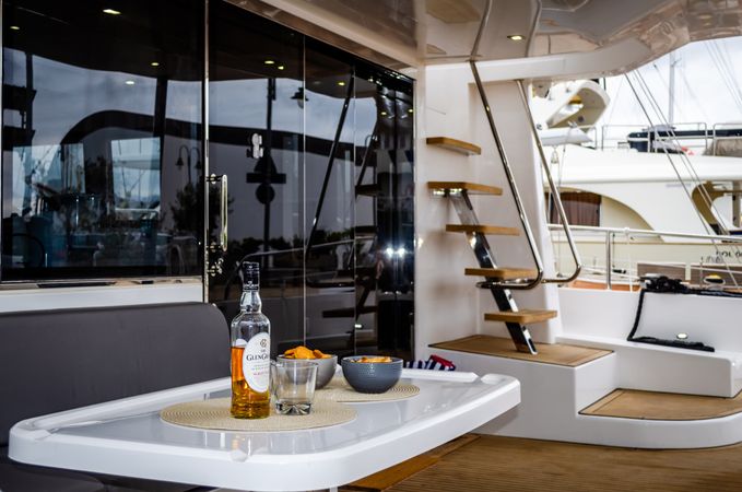 Mazarin 55 | October