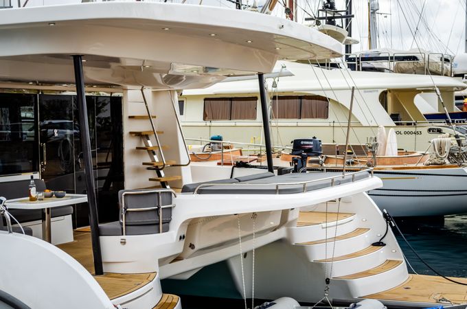 Mazarin 55 | October