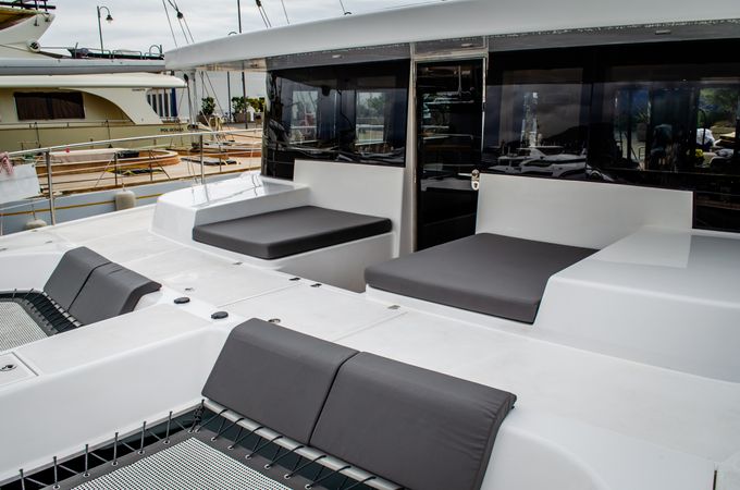 Mazarin 55 | October