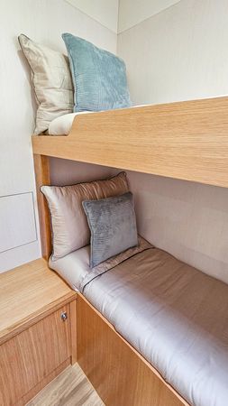 Mazarin 55 | October