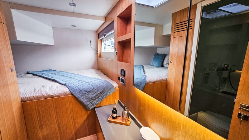 Mazarin 55 | October