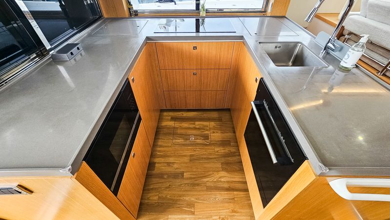 Mazarin 55 | October