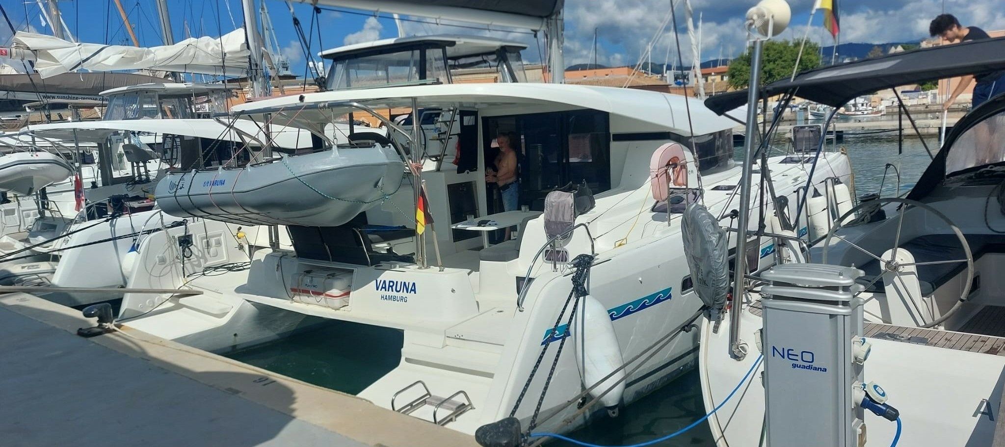 Lagoon 42 | Varuna