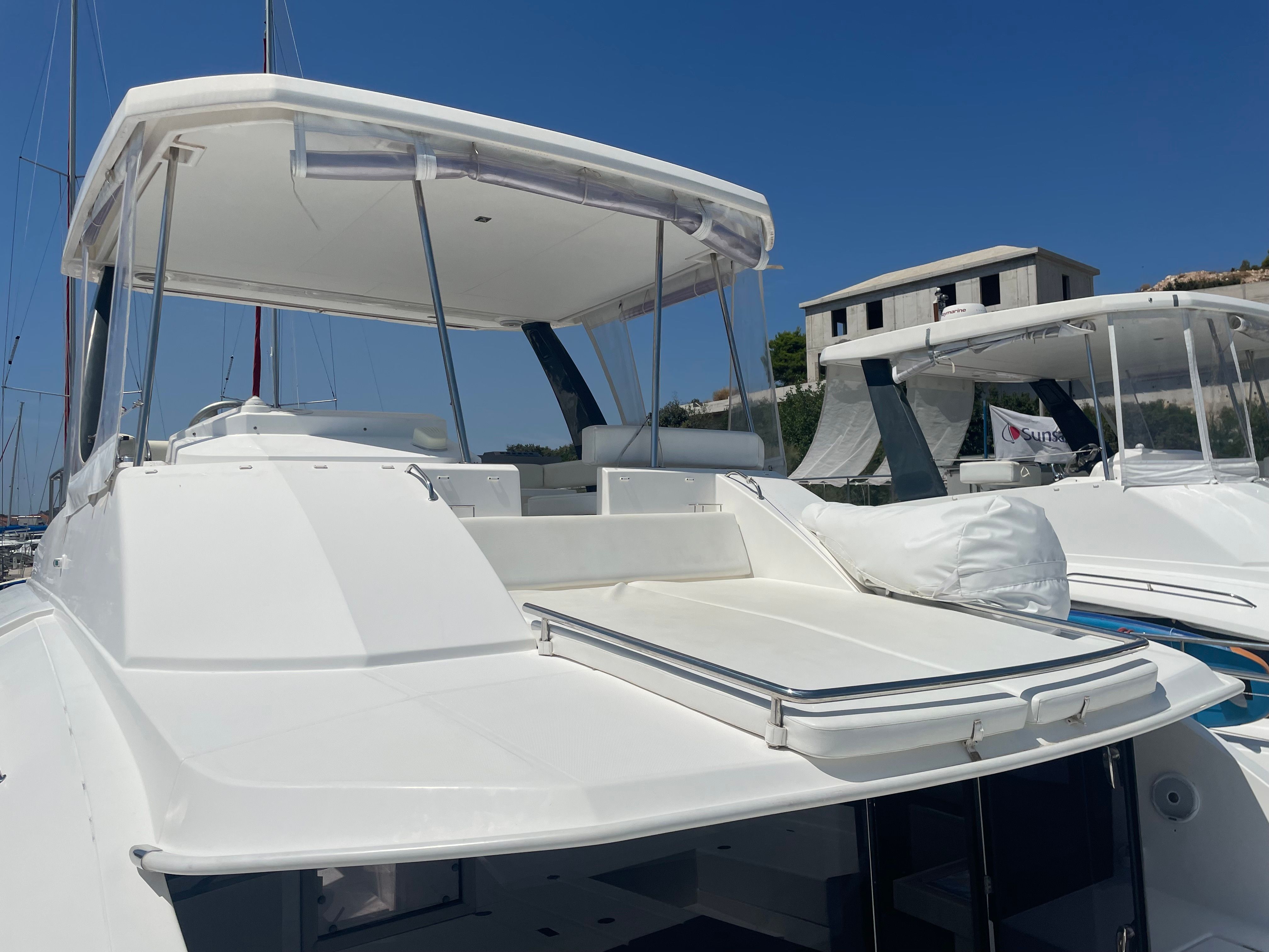 Leopard 43 PC | Moorings 20