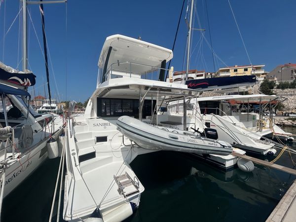 Leopard 43 PC | Moorings 20
