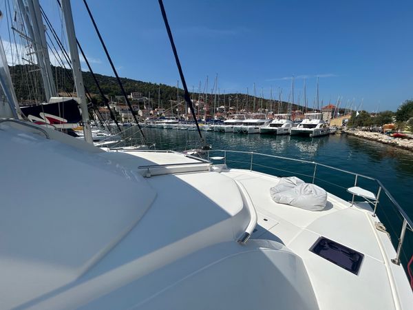 Leopard 43 PC | Moorings 20