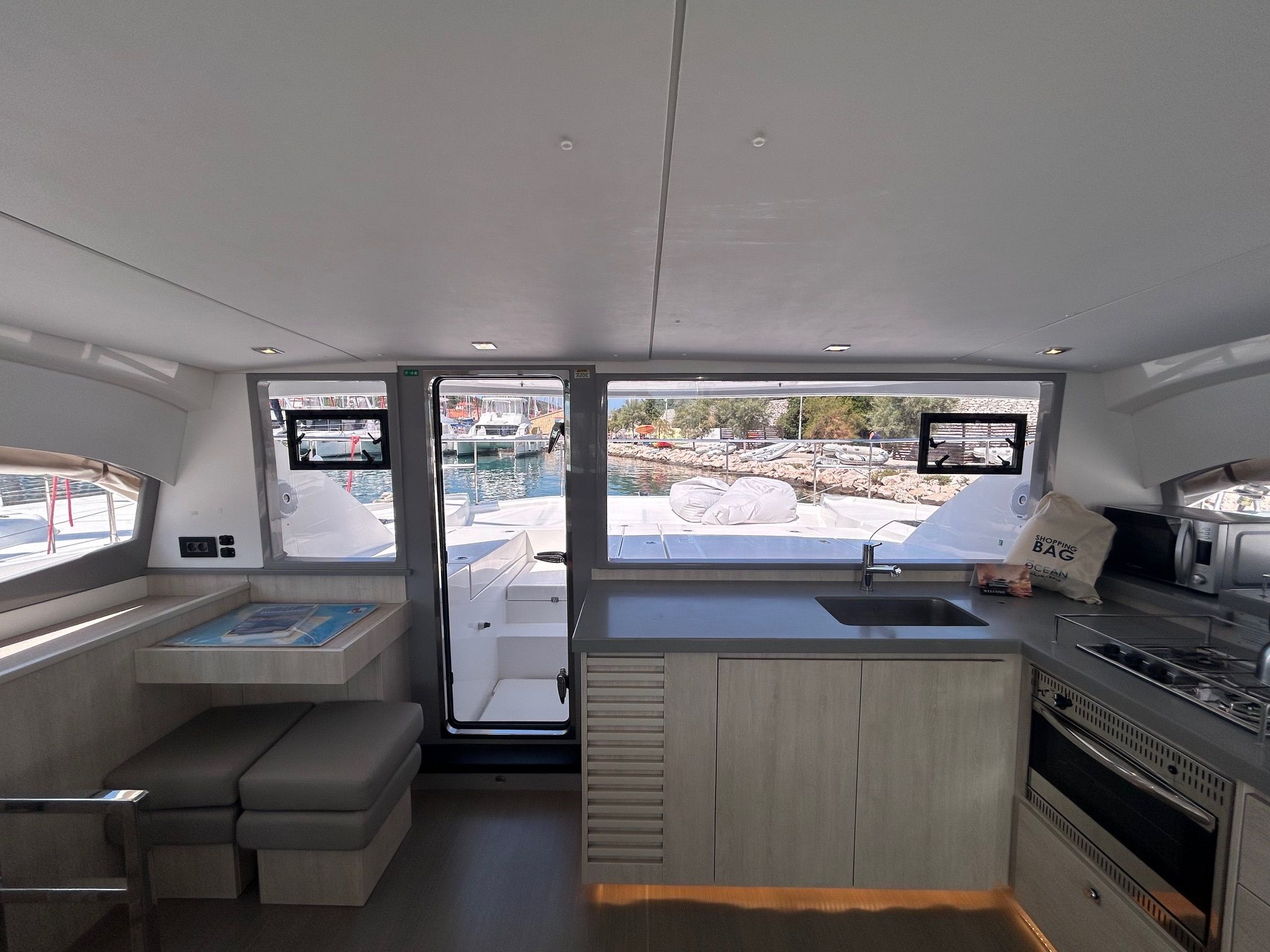 Leopard 43 PC | Moorings 20