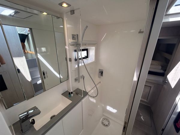 Leopard 43 PC | Moorings 20