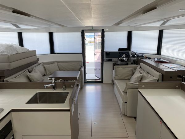 Leopard 46 | Moorings 23