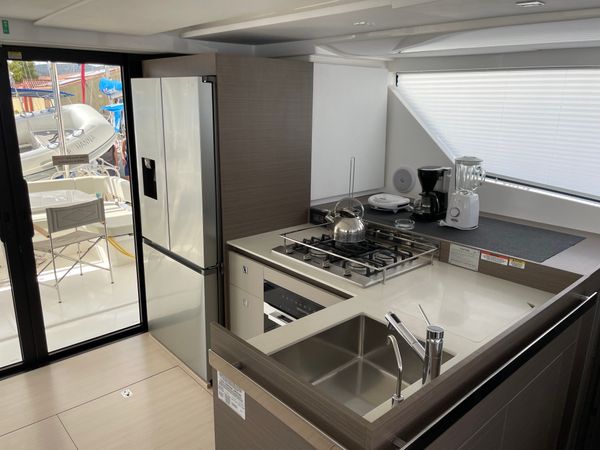 Leopard 46 | Moorings 23