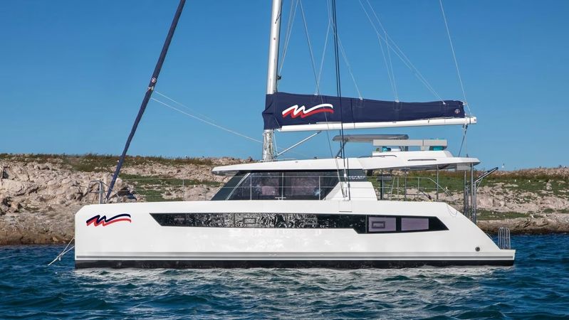 Leopard 42 | Moorings 23