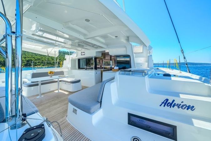 Lagoon 46 | Adrion