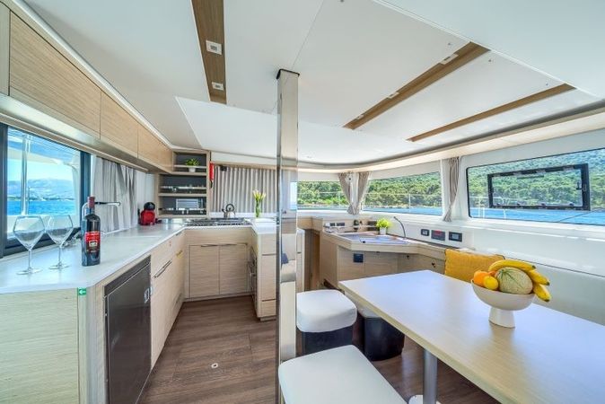 Lagoon 46 | Adrion