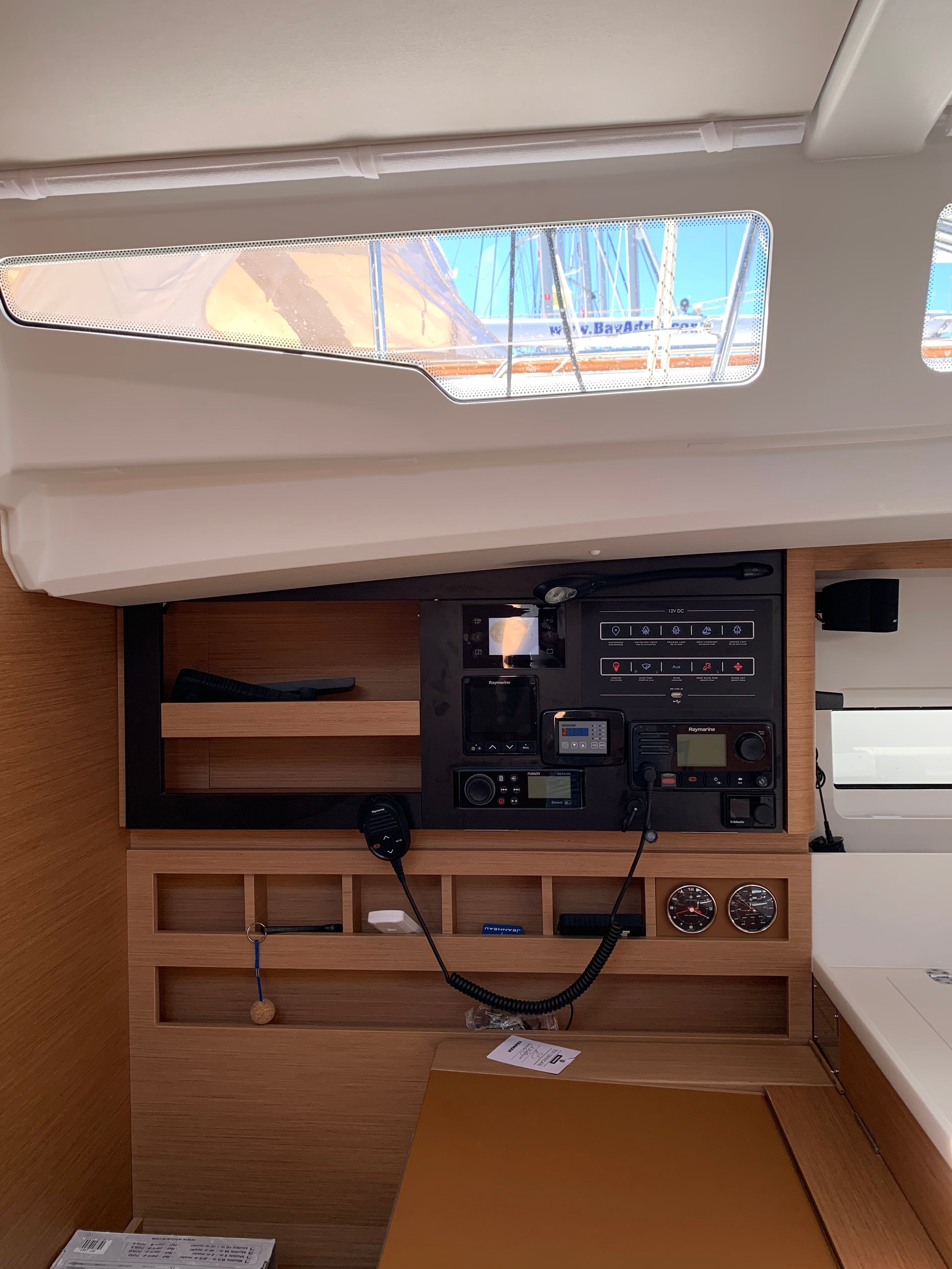 Jeanneau Sun Odyssey 440 | Dreamcatcher