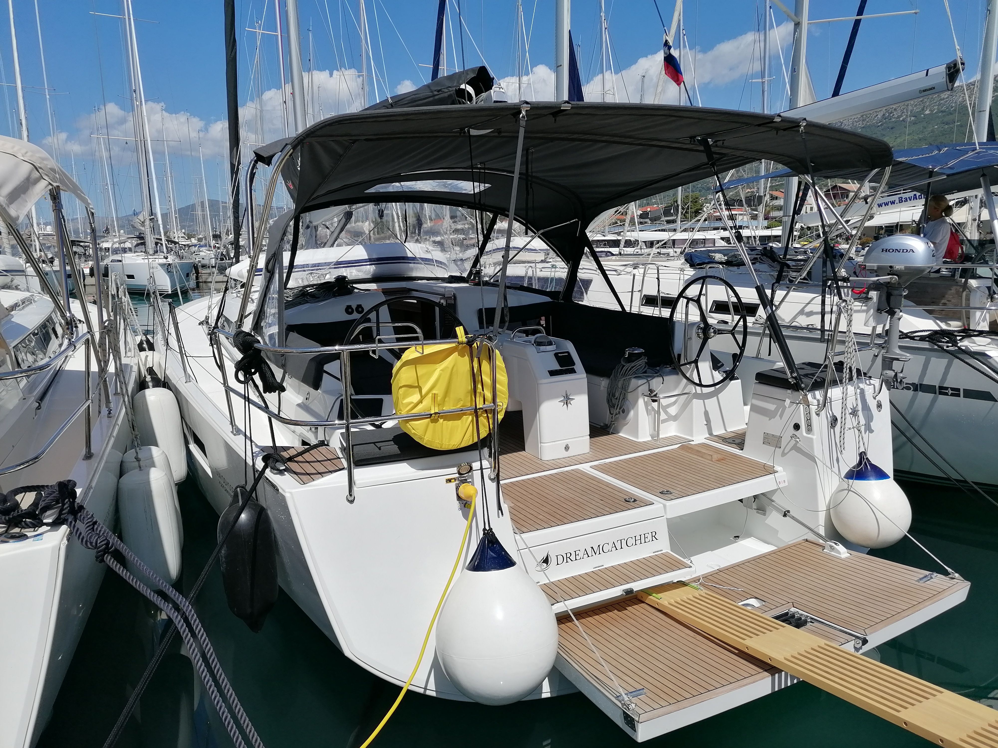 Jeanneau Sun Odyssey 440 | Dreamcatcher