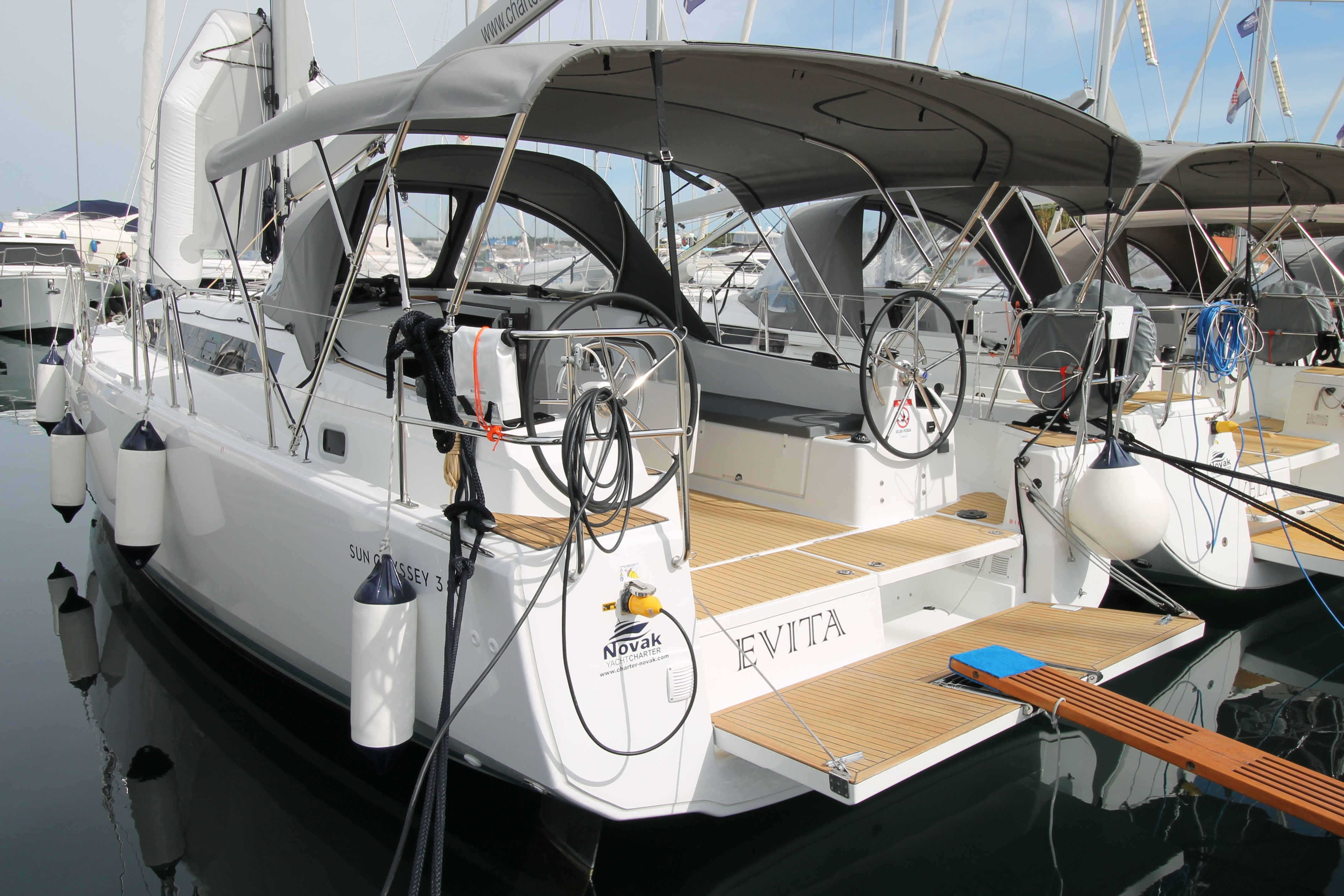 Jeanneau Sun Odyssey 380 | Evita